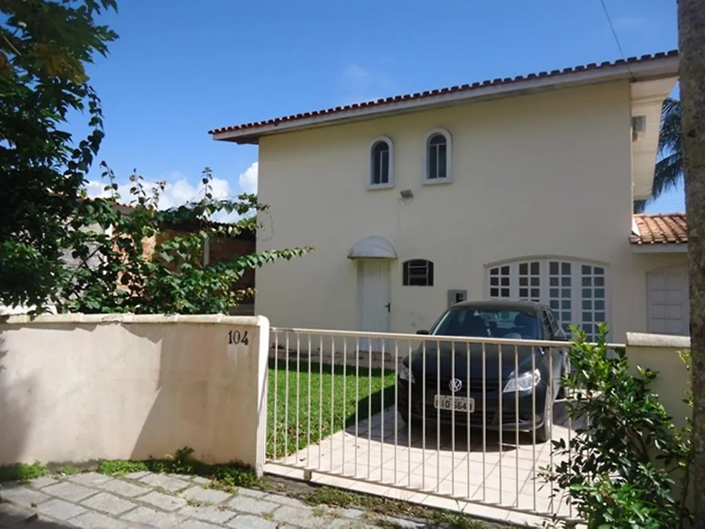 Holiday home Casa Pe Na Areia Em Porto Belo Hotel